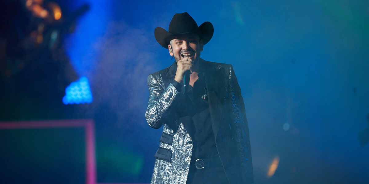 EXITOSA PRESENTACIÓN DE LUIS ANGEL “EL FLACO” EN EL AUDITORIO TELMEX DE GUADALAJARA